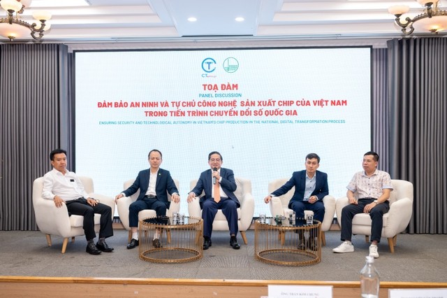 Toàn cảnh Tọa đàm “Đảm bảo an ninh và tự chủ công nghệ sản xuất chip của Việt Nam trong tiến trình chuyển đổi số quốc gia”.