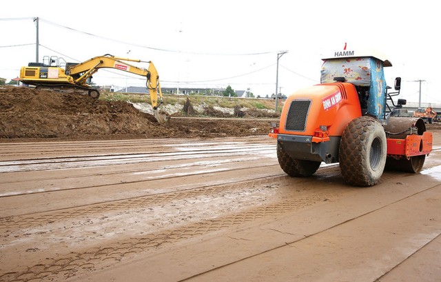 Từ ngày 29/8 đến ngày 3/9/2025, cả nước có khoảng 1.500 gói thầu được đóng, mở thầu. Ảnh: Nhã Chi