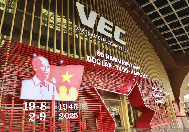 Triển lãm thành tựu đất nước “80 năm hành trình Độc lập - Tự do - Hạnh phúc” diễn ra tại Trung tâm Triển lãm Việt Nam (VEC), Đông Anh, Hà Nội.