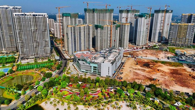 Việc bỏ giá đất cụ thể là một thay đổi lớn trong dự thảo sửa đổi Luật Đất đai. Ảnh: Lê Toàn