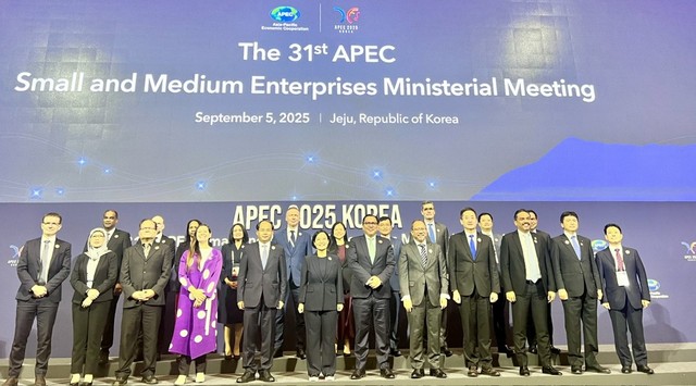 Các đại biểu tham dự Hội nghị.