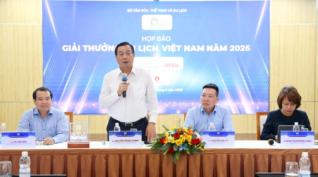 Giải thưởng Du lịch Việt Nam năm 2025 là lần đầu tiên có hạng mục vinh danh cơ quan báo chí, truyền thông. Ảnh: Trần Huấn. Giải thưởng Du lịch Việt Nam năm 2025 là lần đầu tiên có hạng mục vinh danh cơ quan báo chí, truyền thông. Ảnh: Trần Huấn.