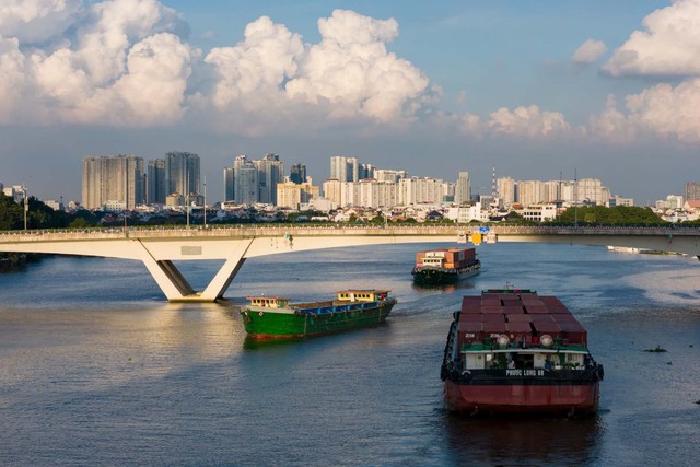 TP.HCM sẽ tái cấu trúc chuỗi cung ứng hàng hóa - dịch vụ đồng bộ và hiện đại. Ảnh: Lê Toàn