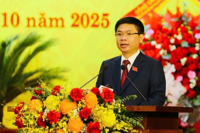Bí thư Tỉnh ủy Ninh Bình nhiệm kỳ 2020 - 2025 Trương Quốc Huy phát biểu khai mạc Đại hội.