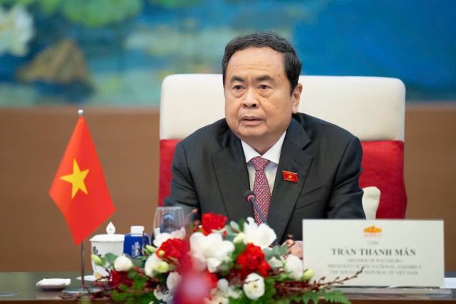 Chủ tịch Quốc hội Trần Thanh Mẫn phát biểu tại hội đàm.