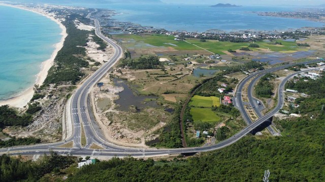 Các dự án mới tại Nha Trang cũ và Vân Phong hướng tới phát triển toàn diện, hài hòa giữa giá trị thương mại và lợi ích cộng đồng.