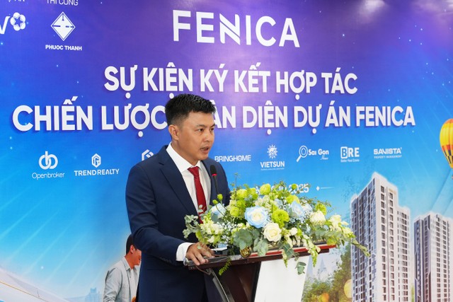 Đại diện chủ đầu tư dự án Fenica phát biểu tại buổi lễ