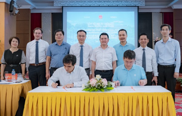 Lễ ký kết biên bản ghi nhớ hợp tác.