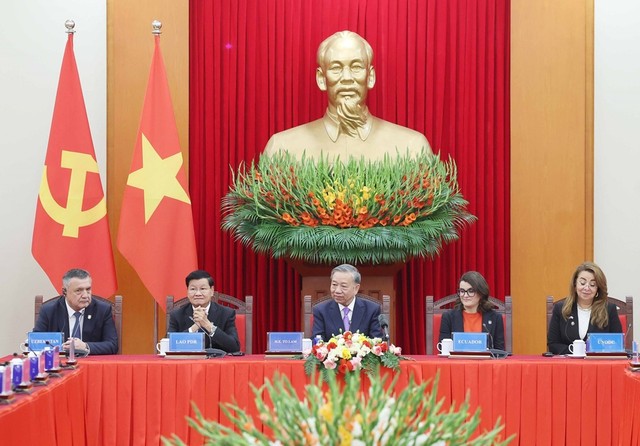 Các Trưởng đoàn đều cho rằng an ninh mạng không chỉ là công việc của Chính phủ, mà là trách nhiệm của tất cả mọi người và đoàn kết là lá chắn lớn nhất. Ảnh: Thống Nhất.