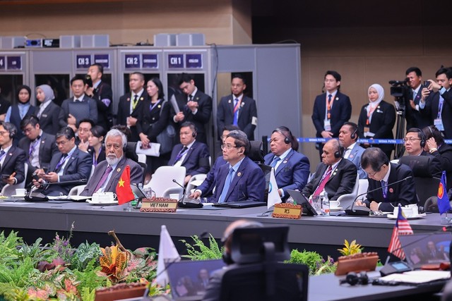 Thủ tướng Phạm Minh Chính tham dự Hội nghị Cấp cao ASEAN+3 với Trung Quốc, Nhật Bản, Hàn Quốc. Ảnh: VGP/Nhật Bắc