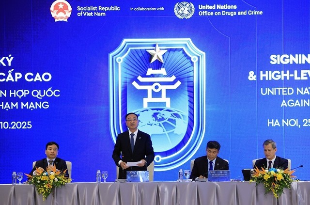 Thượng tướng Phạm Thế Tùng, Thứ trưởng Bộ Công an phát biểu tại buổi họp báo. Ảnh: Tuấn Anh - TTXVN. Thượng tướng Phạm Thế Tùng, Thứ trưởng Bộ Công an phát biểu tại buổi họp báo. Ảnh: Tuấn Anh - TTXVN.