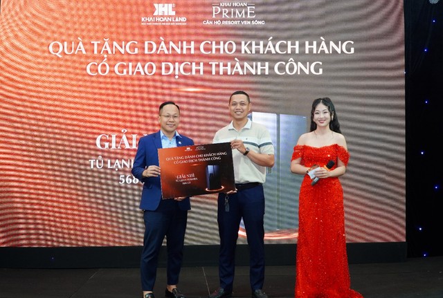 Khách hàng trúng nhiều quà tặng hấp dẫn tại sự kiện