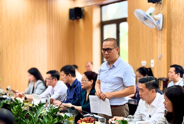 PGS.TS Phạm Hồng Long phát biểu tại Hội nghị.