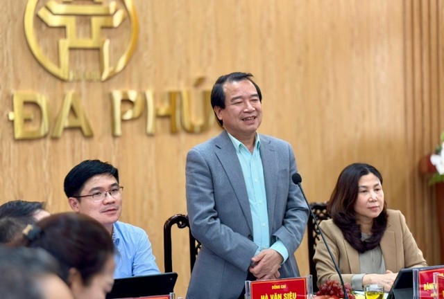 TS. Hà Văn Siêu, Phó Cục trưởng Cục Du lịch Quốc gia Việt Nam phát biểu tại Hội nghị.