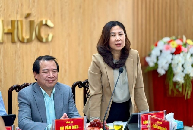 Bà Đặng Hương Giang, Giám đốc Sở Du lịch Hà Nội phát biểu tại Hội nghị.