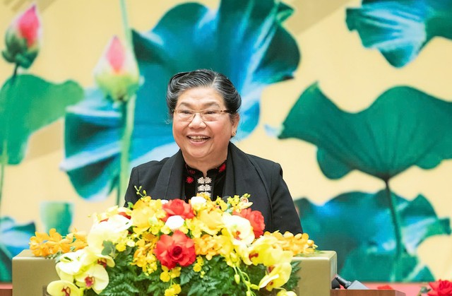 Nguyên Phó Chủ tịch Thường trực Quốc hội Tòng Thị Phóng. Nguyên Phó Chủ tịch Thường trực Quốc hội Tòng Thị Phóng.