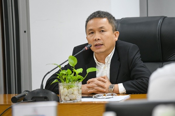 Ông Lê Như Phước An, Phó tổng giám đốc Trung Nam Group chia sẻ thông tin tại buổi gặp mặt.