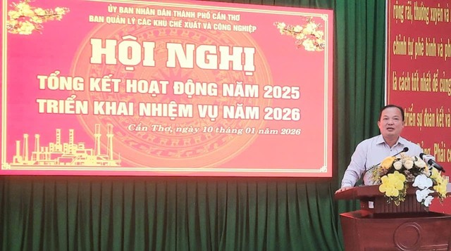 Phó Chủ tịch UBND TP. Cần Thơ Nguyễn Văn Hòa phát biểu chỉ đạo tại Hội nghị.