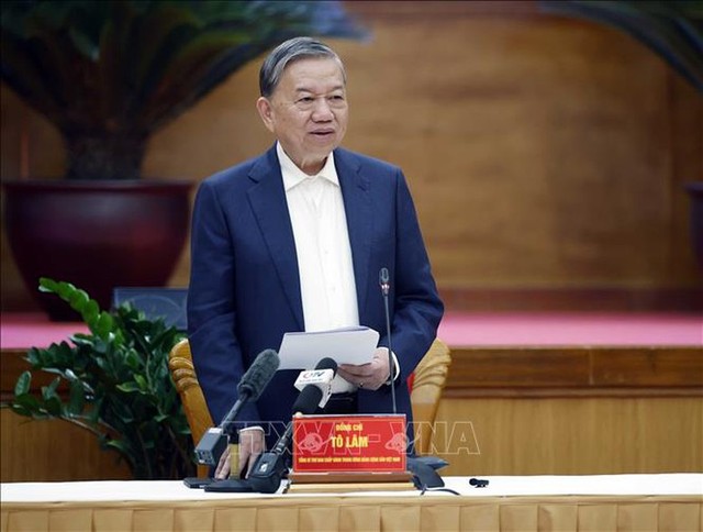 Tổng Bí thư tin tưởng, Quảng Ninh sẽ tiếp tục đi đầu trong hiện thực hóa các chủ trương lớn của Đảng, giữ vững vị thế địa phương phát triển hàng đầu - Ảnh: TTXVN Tổng Bí thư tin tưởng, Quảng Ninh sẽ tiếp tục đi đầu trong hiện thực hóa các chủ trương lớn của Đảng, giữ vững vị thế địa phương phát triển hàng đầu - Ảnh: TTXVN