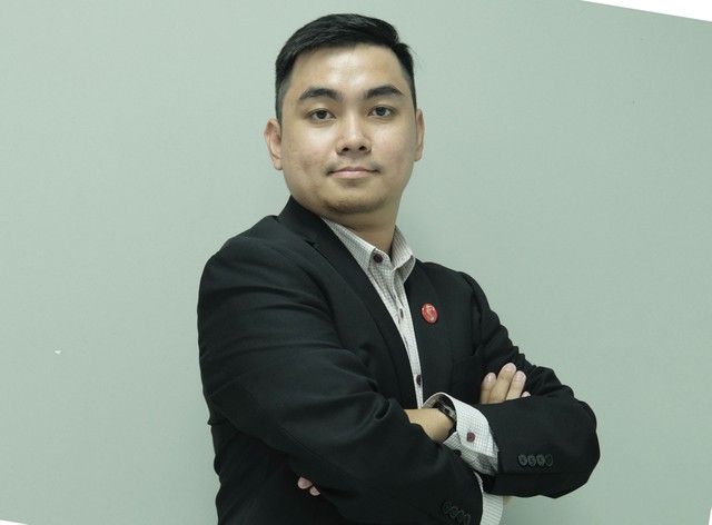 Ông Lê Tự Quốc Hưng - Trưởng phòng cao cấp Bộ phận Phân tích Thị trường &amp; Chiến lược đầu tư, Trung tâm Phân tích Công ty Chứng khoán Rồng Việt