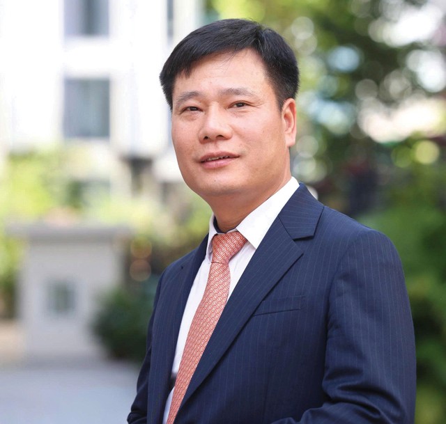 Ông Hồ Sĩ Thuận, Chủ tịch HĐQT Công ty cổ phần Vận tải và Tiếp vận Phương Đông Việt (PVT Logistics, mã PDV)