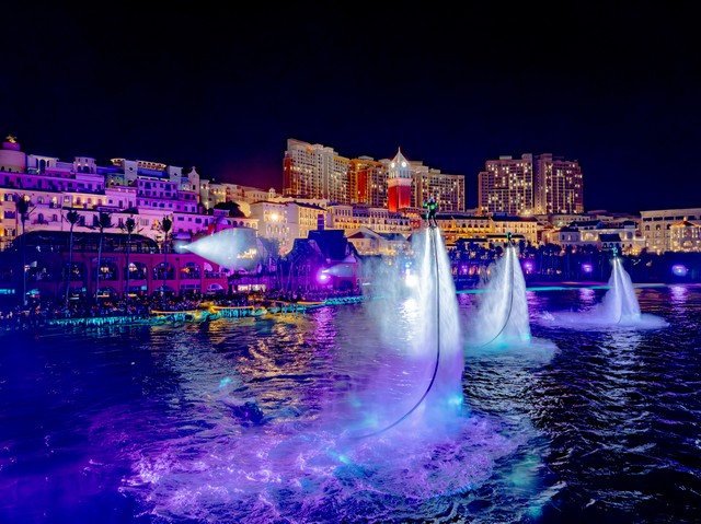 Các show diễn Kiss Of The Sea, Symphony Of The Sea thu hút hàng nghìn khách mỗi tối. Ảnh: Ánh Dương. Các show diễn Kiss Of The Sea, Symphony Of The Sea thu hút hàng nghìn khách mỗi tối. Ảnh: Ánh Dương.