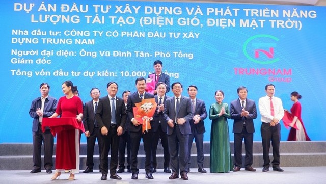 Công ty cổ phần Đầu tư Xây dựng Trung Nam nhận bản ghi nhớ đầu tư dự án điện gió, điện mặt trời tại Gia Lai. Công ty cổ phần Đầu tư Xây dựng Trung Nam nhận bản ghi nhớ đầu tư dự án điện gió, điện mặt trời tại Gia Lai.