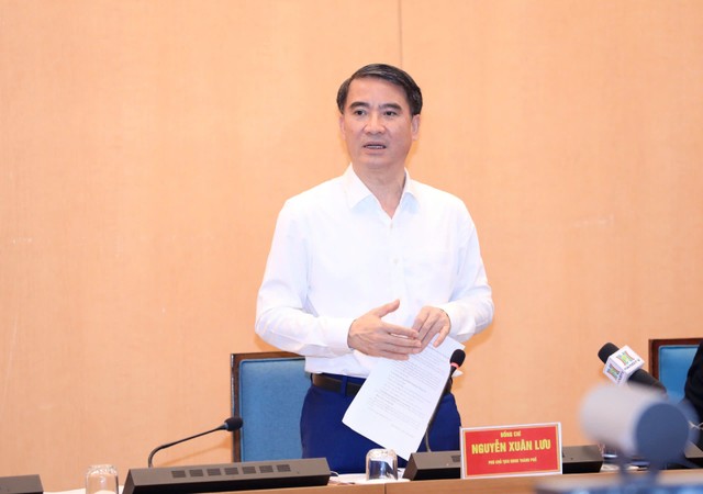 Phó Chủ tịch UBND TP. Hà Nội Nguyễn Xuân Lưu phát biểu tại hội nghị.