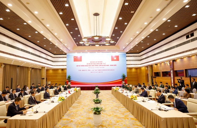 Toàn cảnh hội nghị.