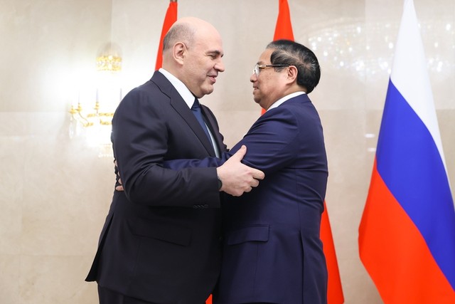 Thủ tướng Phạm Minh Chính và Thủ tướng Liên bang Nga Mikhail Mishustin - Ảnh: VGP/Nhật Bắc