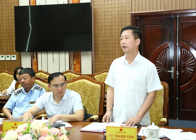 Giám đốc Sở Công Thương Hưng Yên phát biểu thảo luận tại cuộc họp