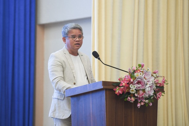 Ông Đặng Nguyễn Ngữ - Tổng Giám đốc Schneider Electric Việt Nam và Campuchia, phát biểu tại sự kiện. Ông Đặng Nguyễn Ngữ - Tổng Giám đốc Schneider Electric Việt Nam và Campuchia, phát biểu tại sự kiện.