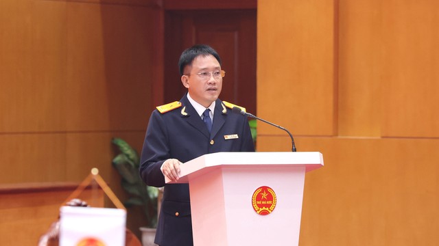 Ông Mai Sơn - Phó cục trưởng Cục Thuế chia sẻ tại sự kiện