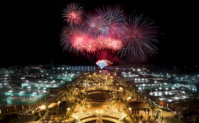 Chỉ “vài bước chân” cư dân dễ dàng tiếp cận khu vực lễ hội sôi động của quần thể Xanh Island. Ảnh: Ánh Dương. Chỉ “vài bước chân” cư dân dễ dàng tiếp cận khu vực lễ hội sôi động của quần thể Xanh Island. Ảnh: Ánh Dương.