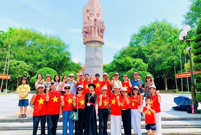 Du khách trung niên, cao tuổi của Flamingo Redtours lựa chọn những hành trình trải nghiệm văn hóa, thiên nhiên nhẹ nhàng, đề cao sự thư thái.