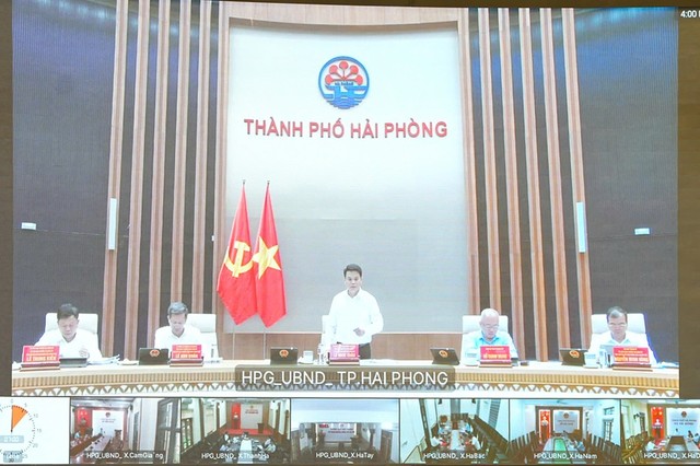 Hội nghị được tổ chức trực tiếp kết hợp trực tuyến đến các điểm cầu cấp xã nhằm đánh giá kết quả thực hiện nhiệm vụ quý I và định hướng các giải pháp trọng tâm cho thời gian tới.