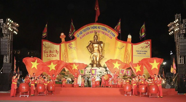 Một tiết mục của cô và trò trường Tiểu học Nguyễn Văn Tố tại Lễ hội truyền thống Nữ tướng Lê Chân năm 2026 vừa diễn ra.