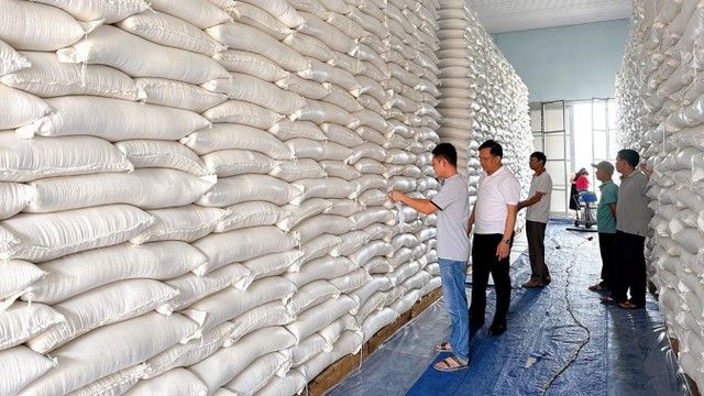 Một kho dự trữ lúa gạo.