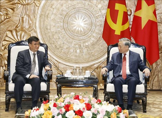 Tổng Bí thư, Chủ tịch nước Tô Lâm tiếp Đại sứ Mông Cổ tại Việt Nam Jigjee Sereejav. Ảnh: Thống Nhất/TTXVN