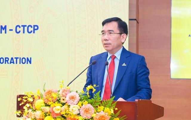 Ông Lê Xuân Huyên – Phó Tổng Giám đốc phụ trách Ban điều hành Petrovietnam đề nghị, trong thời gian tới các bên tiếp tục tăng cường phối hợp chặt chẽ, triển khai dự án đúng tiến độ, bảo đảm an toàn, hiệu quả.