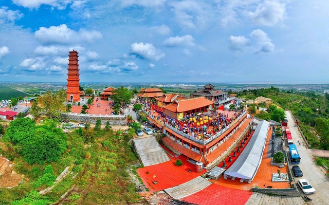 Quang cảnh chùa Tháp Tường Long, phường Đồ Sơn, TP. Hải Phòng. Ảnh: Đức Nghĩa