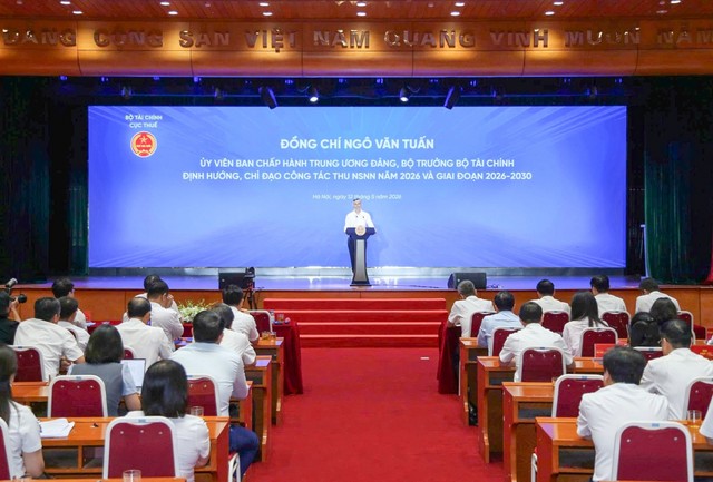 Bộ trưởng Bộ Tài chính Ngô Văn Tuấn ghi nhận, đánh giá cao những đóng góp của ngành Thuế trong hành trình phát triển của đất nước. Ảnh: Đức Minh. Bộ trưởng Bộ Tài chính Ngô Văn Tuấn ghi nhận, đánh giá cao những đóng góp của ngành Thuế trong hành trình phát triển của đất nước. Ảnh: Đức Minh.