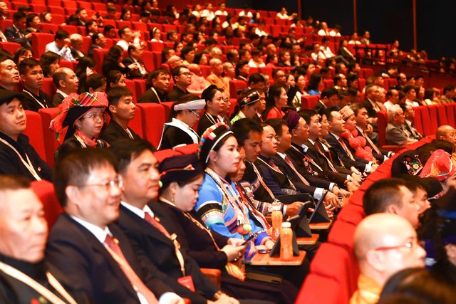 Các đại biểu dự phiên bế mạc. Ảnh: Lê Khánh. Các đại biểu dự phiên bế mạc. Ảnh: Lê Khánh.