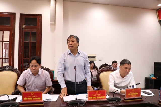 Ông Nguyễn Văn Trường, Giám đốc Doanh nghiệp xây dựng Xuân Trường phát biểu tại hội nghị. Ảnh: Minh Huế