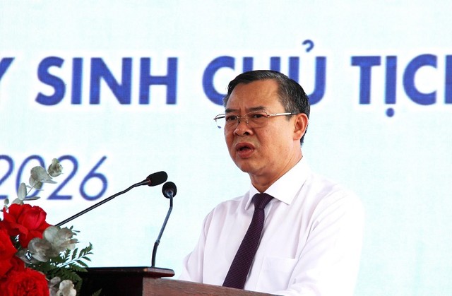 Chủ tịch UBND TP. Cần Thơ Trương Cảnh Tuyên phát biểu tại buổi lễ.