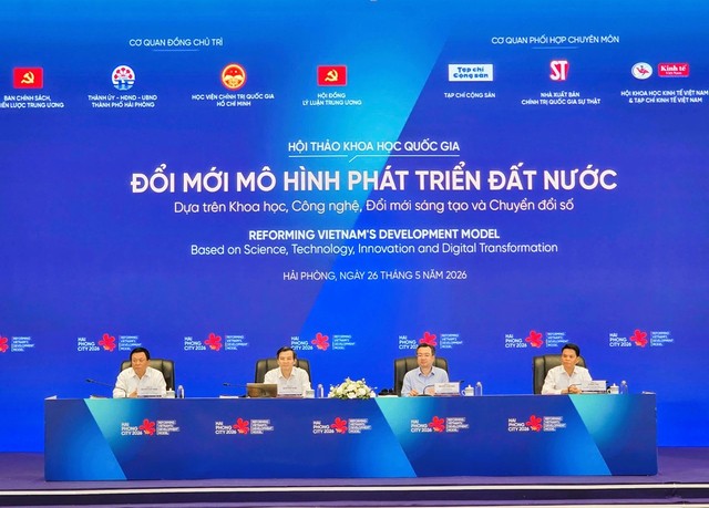 Hội thảo khoa học quốc gia với chủ đề “Đổi mới mô hình phát triển đất nước dựa trên khoa học, công nghệ, đổi mới sáng tạo và chuyển đổi số” Hội thảo khoa học quốc gia với chủ đề “Đổi mới mô hình phát triển đất nước dựa trên khoa học, công nghệ, đổi mới sáng tạo và chuyển đổi số”