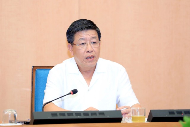 Phó Chủ tịch Thường trực UBND TP. Hà Nội Dương Đức Tuấn phát biểu tại cuộc họp Phó Chủ tịch Thường trực UBND TP. Hà Nội Dương Đức Tuấn phát biểu tại cuộc họp