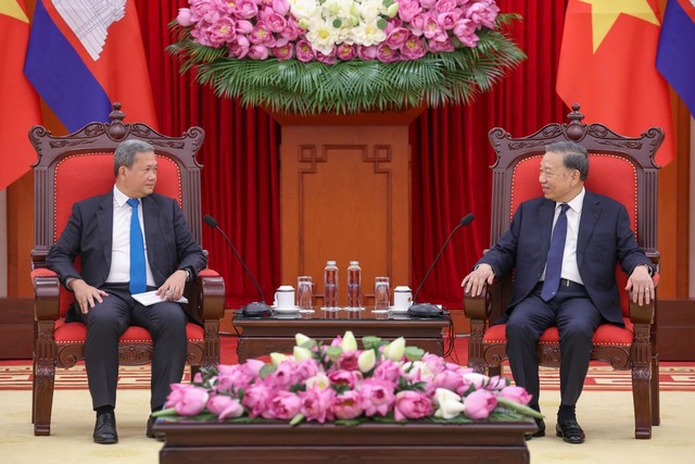 Tổng Bí thư Tô Lâm nhấn mạnh vai trò của ASEAN và tầm quan trọng của môi trường hòa bình, ổn định. Tổng Bí thư Tô Lâm nhấn mạnh vai trò của ASEAN và tầm quan trọng của môi trường hòa bình, ổn định.