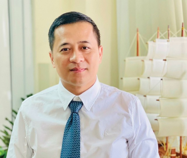 Ông Nguyễn Phong Cầm, Phó tổng thư ký Hiệp hội Bảo hiểm Việt Nam (IAV) Ông Nguyễn Phong Cầm, Phó tổng thư ký Hiệp hội Bảo hiểm Việt Nam (IAV)
