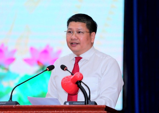 Ông Cao Đình Huy - Giám đốc Sở Xây dựng được bổ nhiệm giữ chức vụ Giám đốc Sở Tài chính tỉnh Đắk Lắk. Ông Cao Đình Huy - Giám đốc Sở Xây dựng được bổ nhiệm giữ chức vụ Giám đốc Sở Tài chính tỉnh Đắk Lắk.